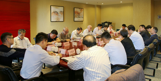 座谈会现场_副本.jpg
